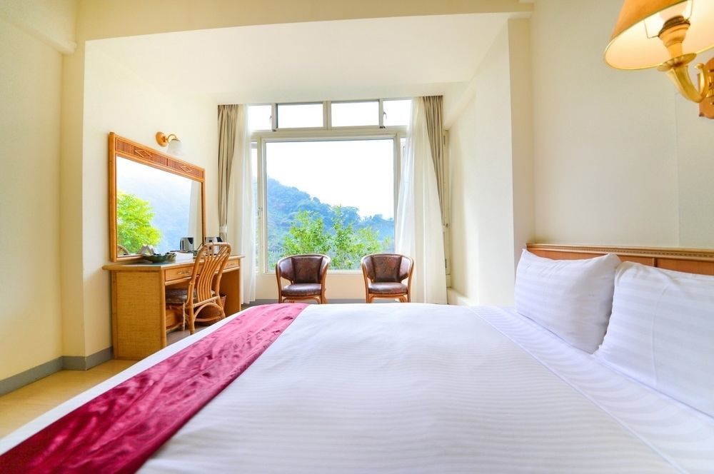 Dongpo Ti Lun Hotel Hszinji Kültér fotó